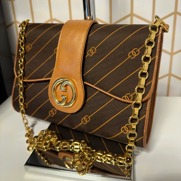 Gucci Vintage Brown GG Logo Monogram Canvas Leather Gold Chain Shoulder Bag. - Picture 1 of 10